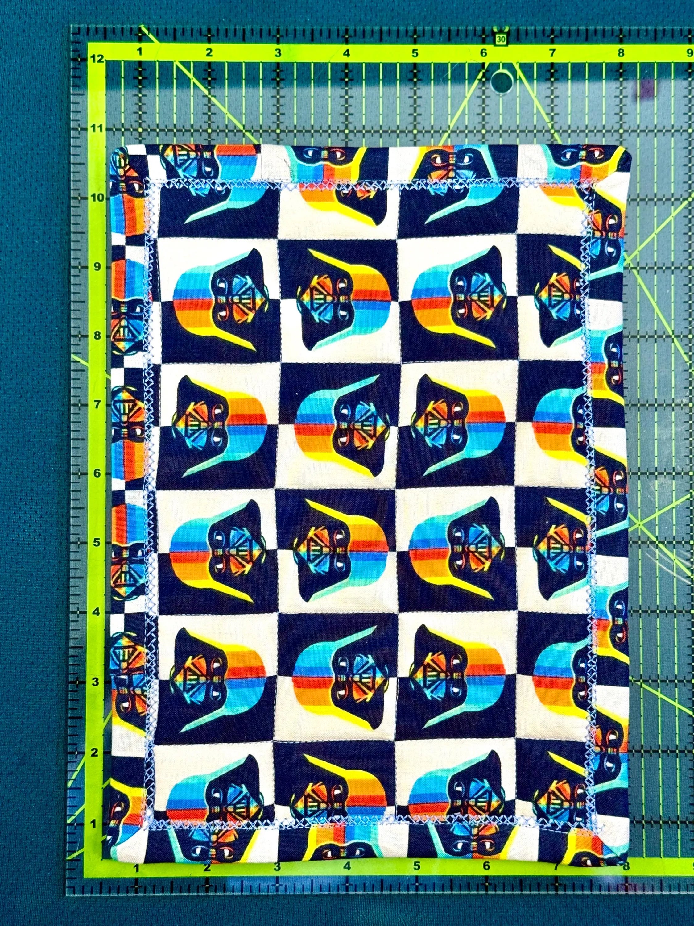 Darth Vader Print Oven Mitt & Hot Pad